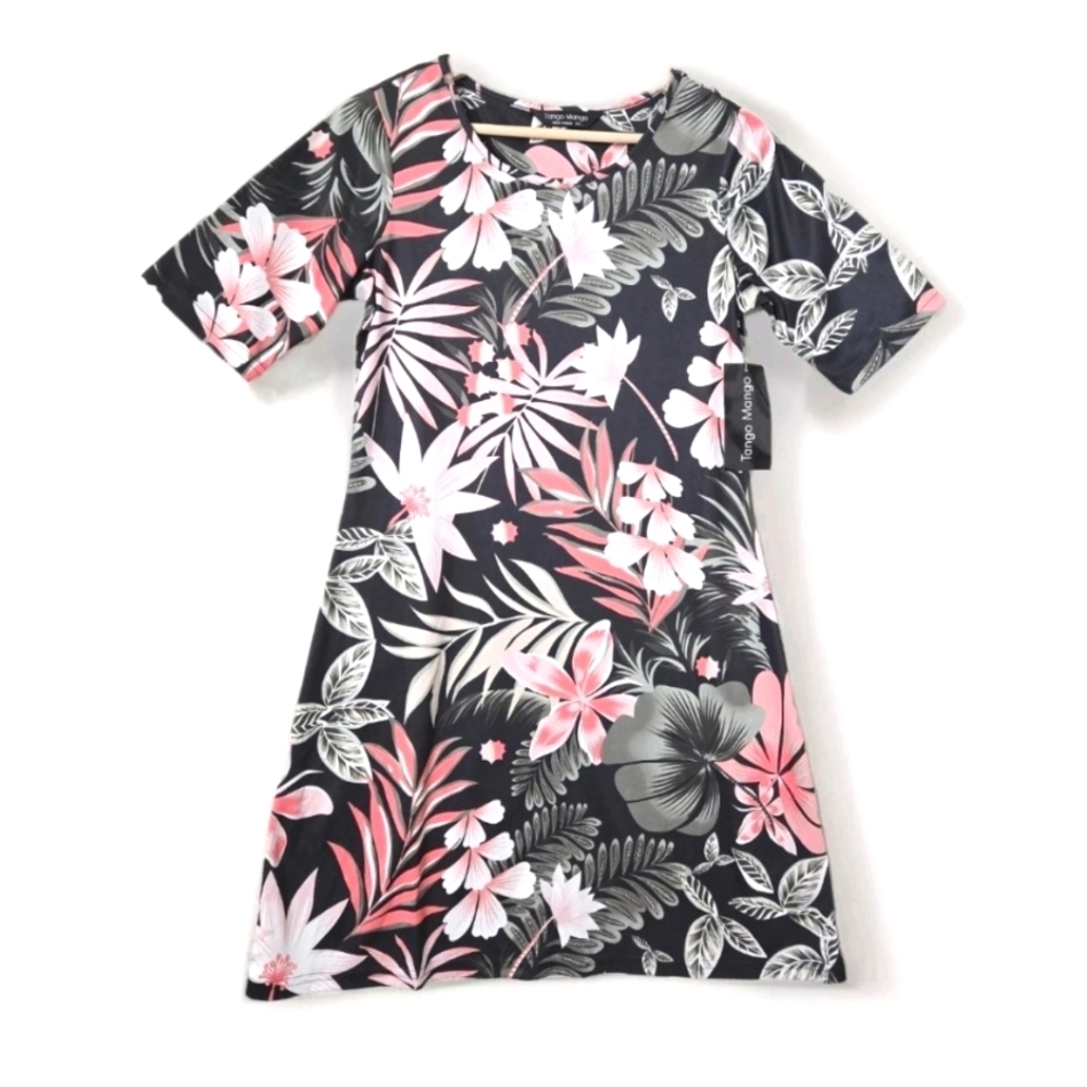 Tango Mango Floral Print Dress‎ Size S Short Sleeve Black Pink Casual Travel